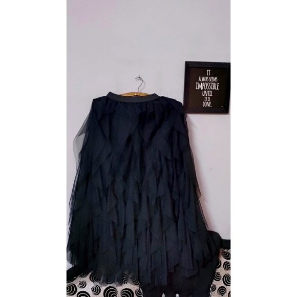 Black net flared skirt - Picture 2 of 5